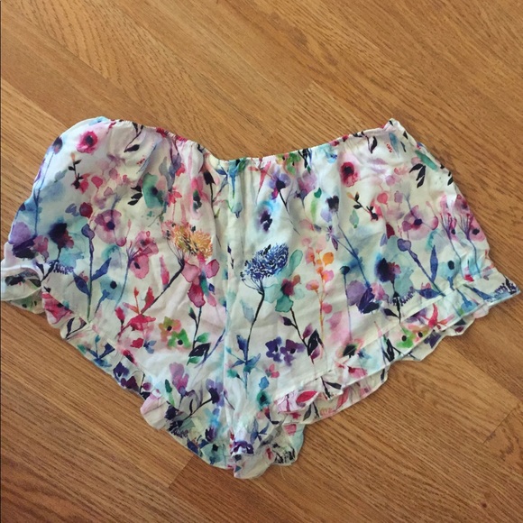 Anthropologie pajama shorts size small - Picture 2 of 3